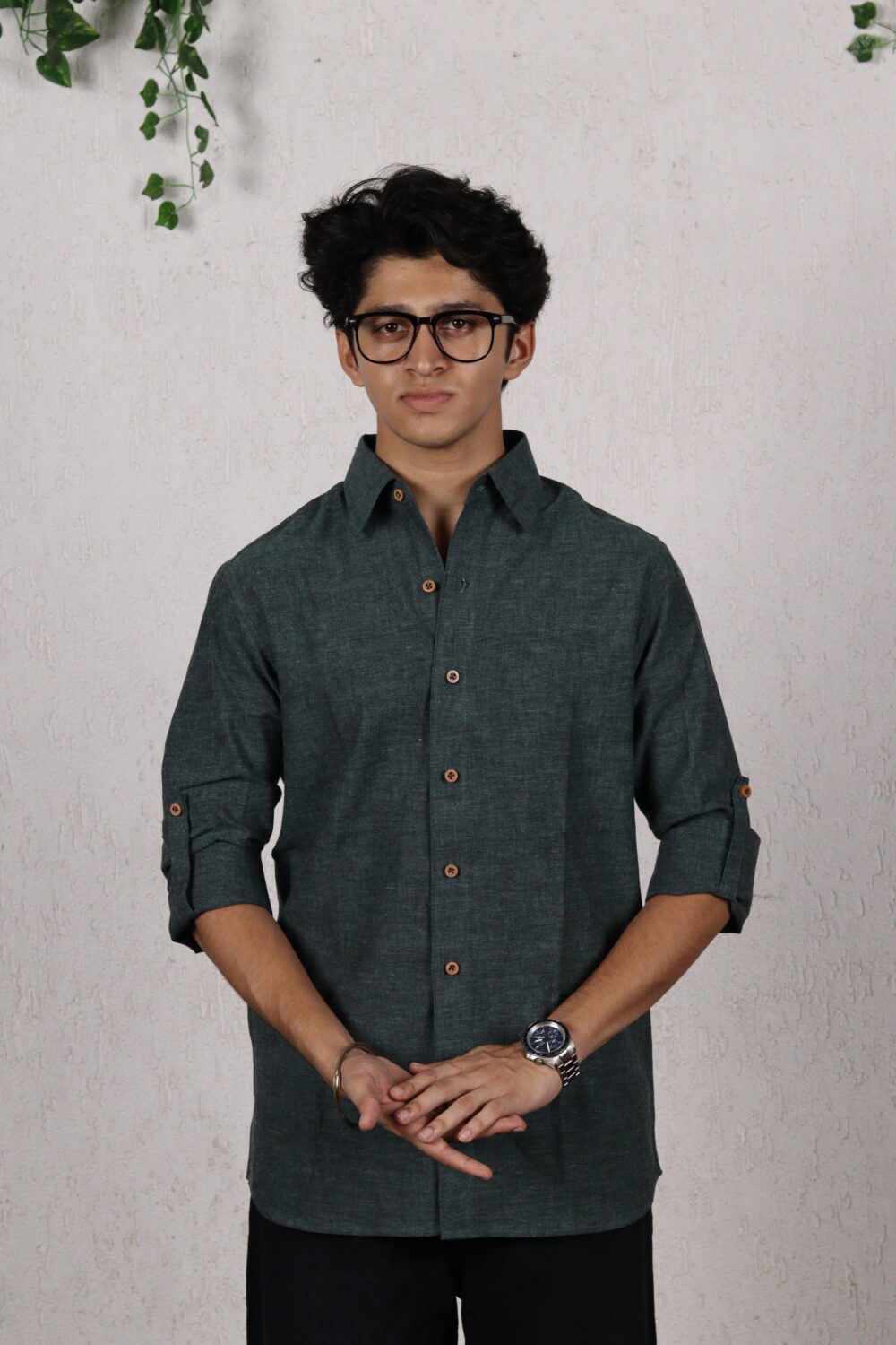 Forest green handloom shirt - Image 3