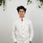 White poplin shirt