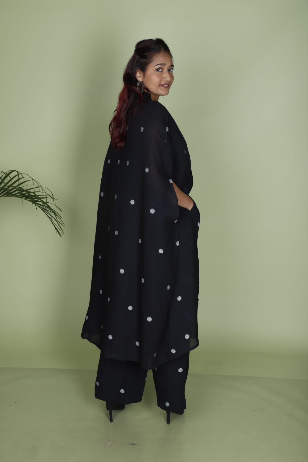 Elegant Black Handloom Jacket & Pant Set - Image 3