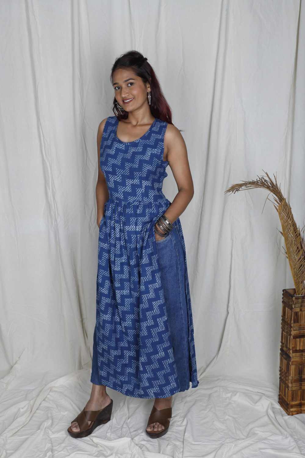 Handloom Open-Back Kurti – Stylish & Sustainable Women's Wear