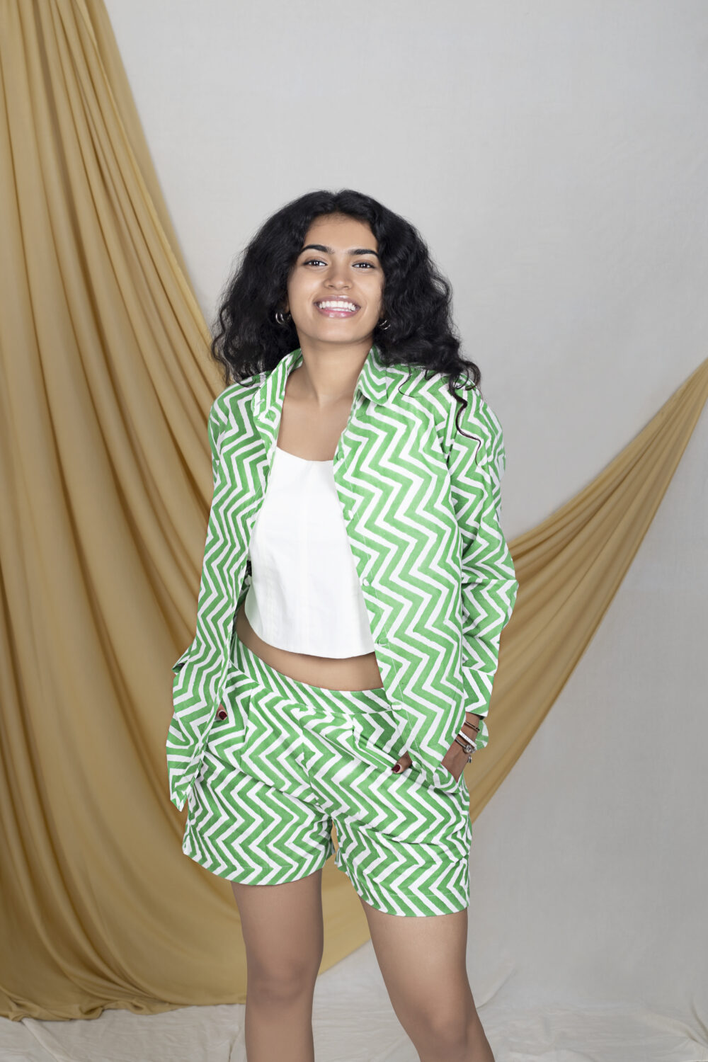 Handblock green and white shorts set | Co-ords set - Image 4